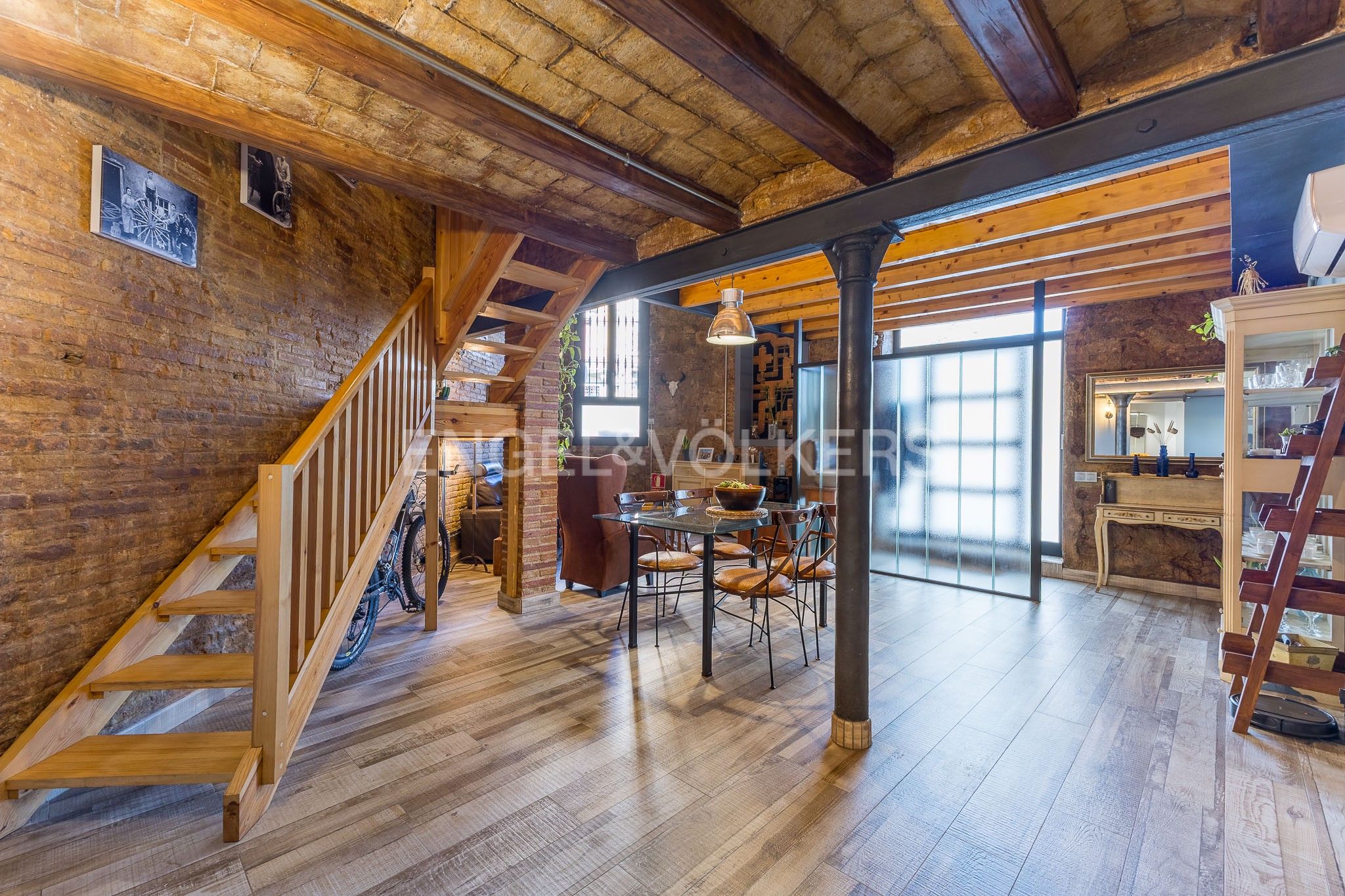Loft for sale in  Barcelona Capital  with Air Conditioner, Heating and Terrace