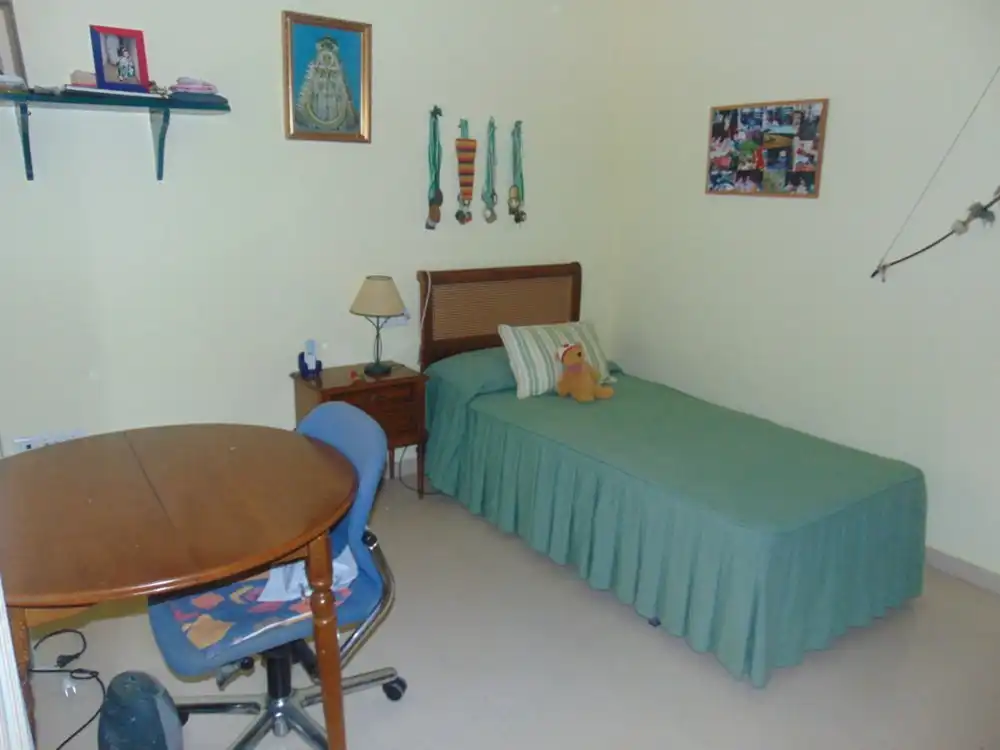 Habitación de Casa o chalet en venta en Lora del Río con Aire acondicionado y Calefacción