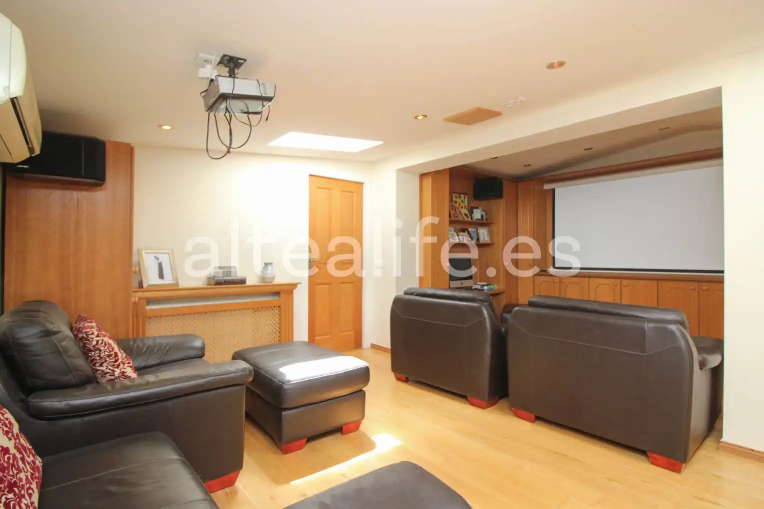 Casa o chalet en venta en La Nucia con Aire acondicionado, Jardín privado y Terraza