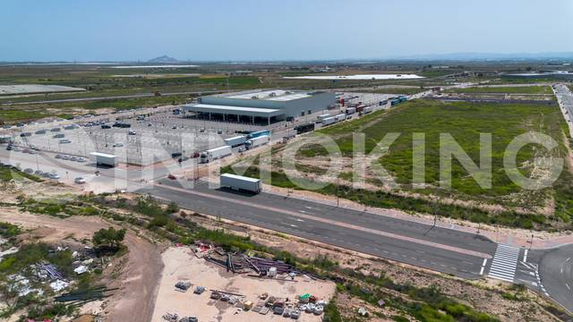 Terreno industrial en Venta en Calle Isidro Vivancos Munoz ,, 2 en Valladolises y Lo Jurado