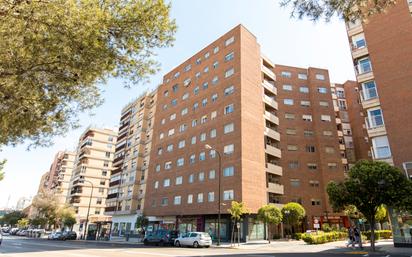 Vista exterior de Pis en venda en  Zaragoza Capital amb Aire condicionat i Balcó