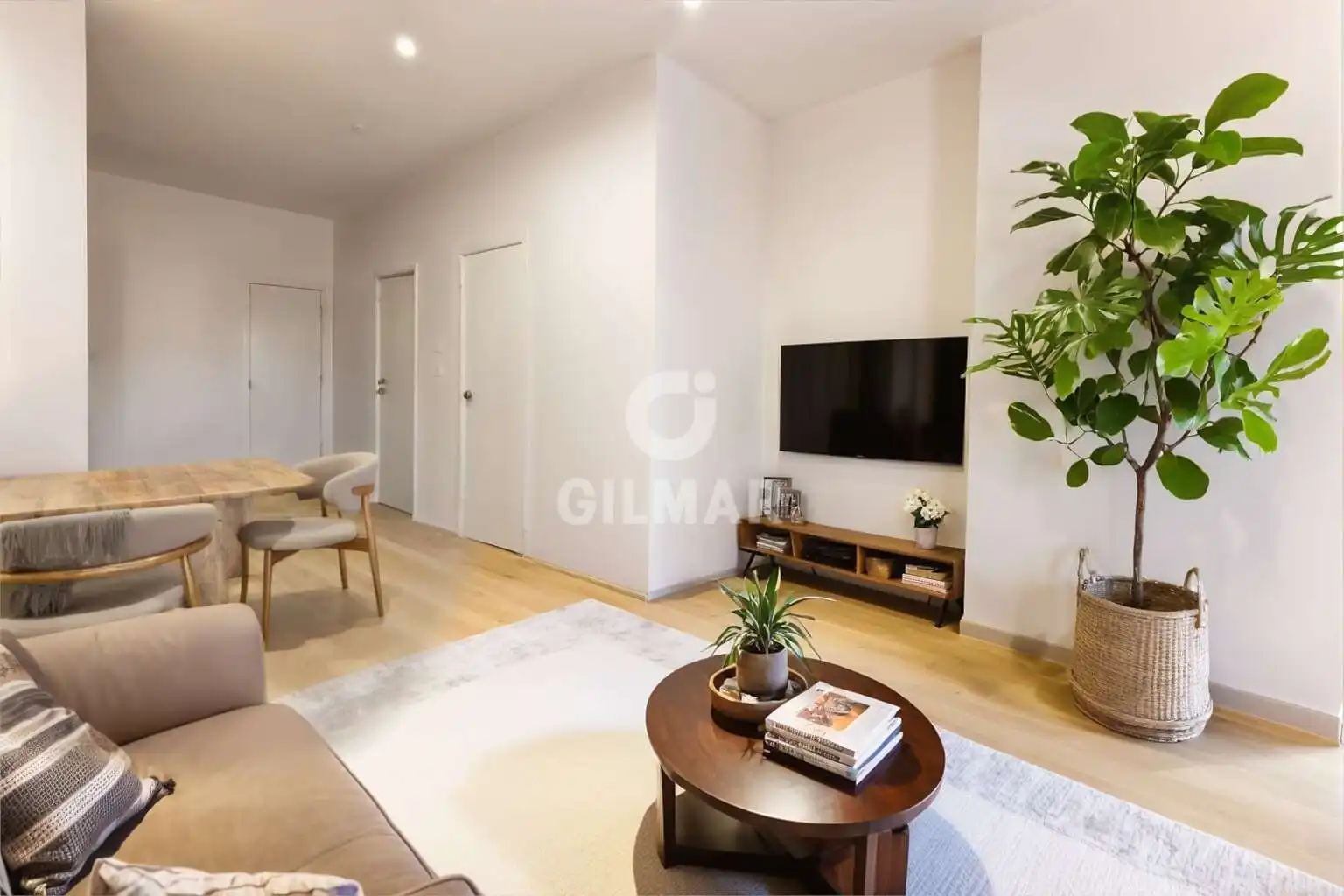 Sala de estar de Piso en venta en  Madrid Capital con Calefacción
