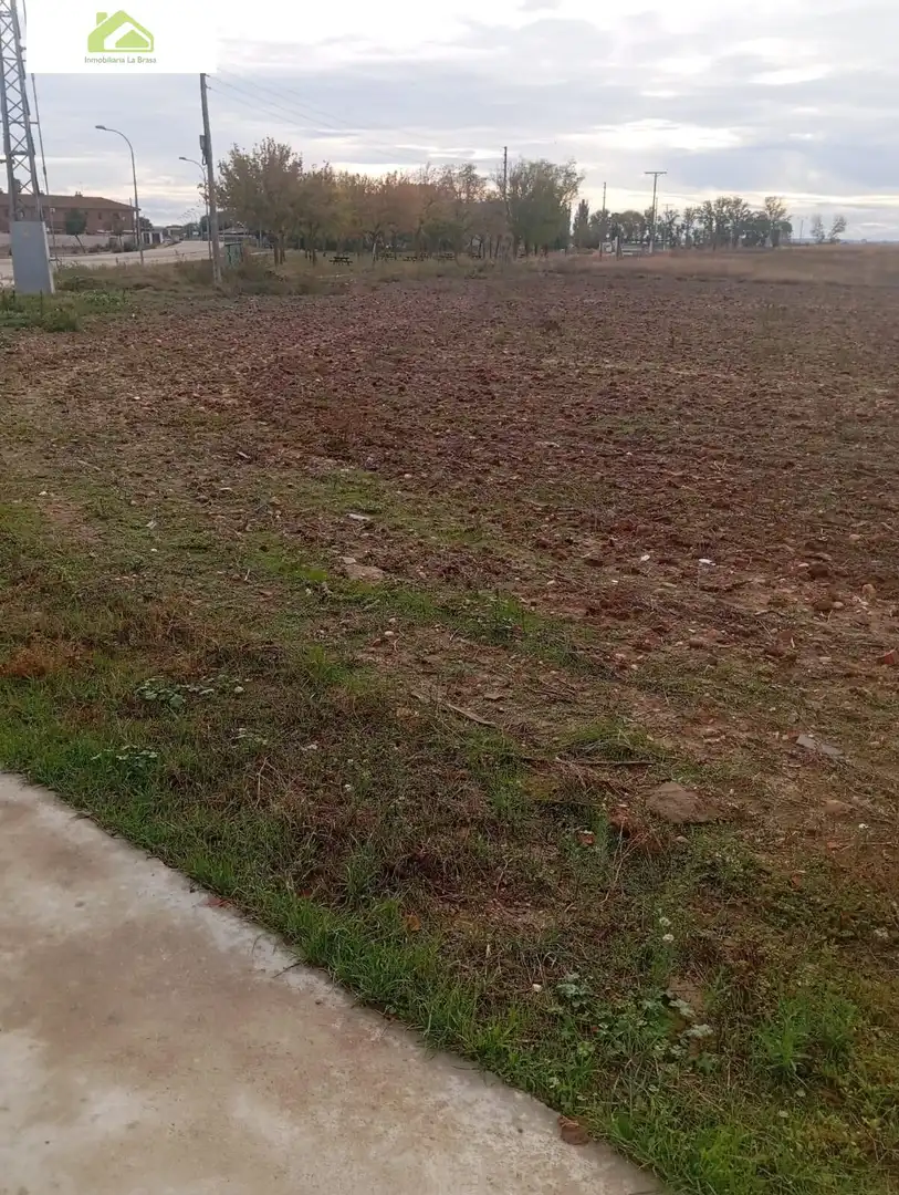 Terrenys i solars en venda a Coreses, imagen 3