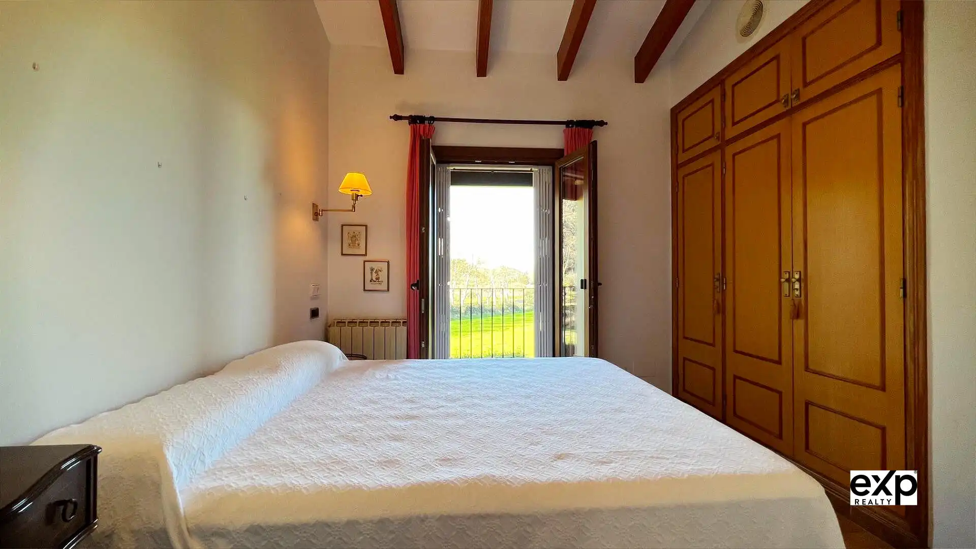 Habitación de Casa adosada en venta en Valldemossa con Calefacción, Jardín privado y Terraza
