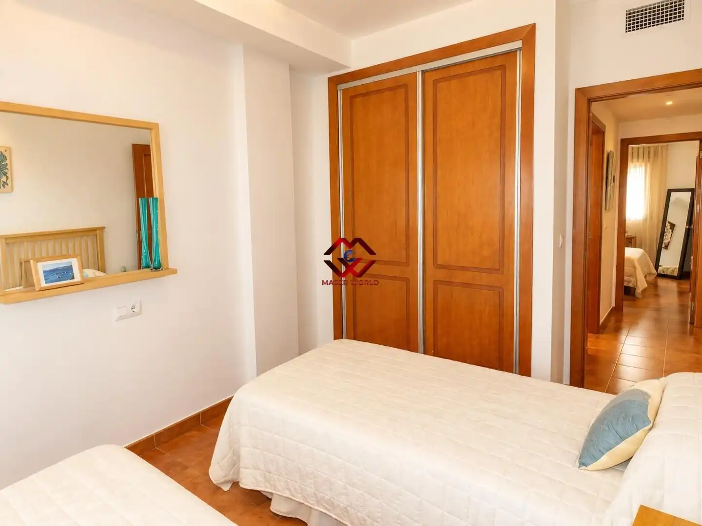 Apartament amb piscina en venda a Calle Calle Isla Verde, imagen 24