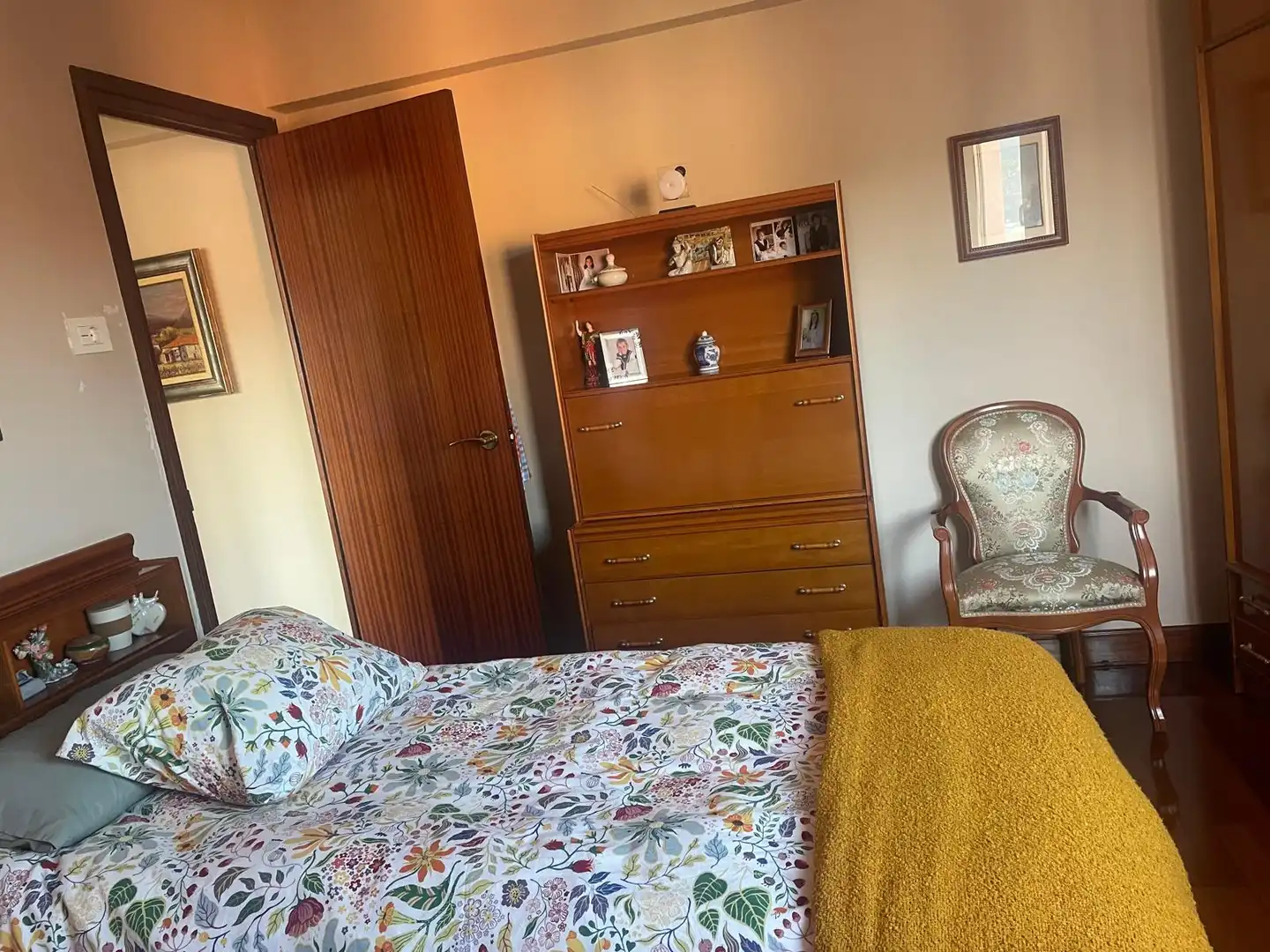 Bedroom of Flat for sale in Sestao   with Heating, Furnished and Oven