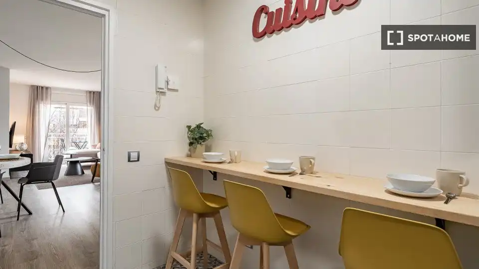 Room in Centre - Estació
