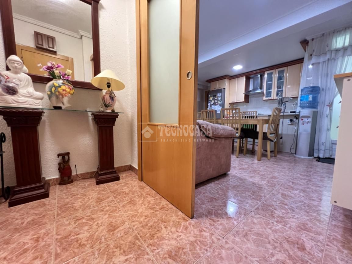 Flat for sale in Xirivella  with Air Conditioner, Terrace and Balcony