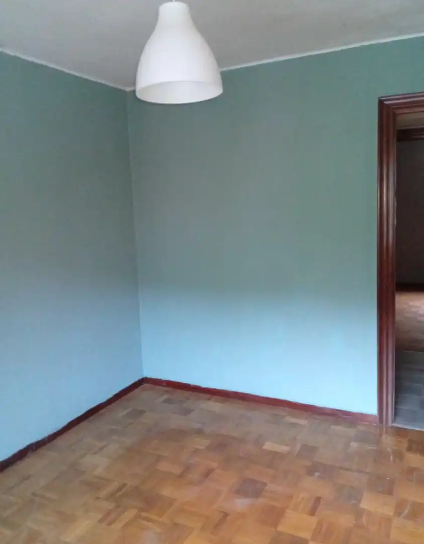 Dormitori de Pis en venda en Lena amb Calefacció, Parquet i Traster