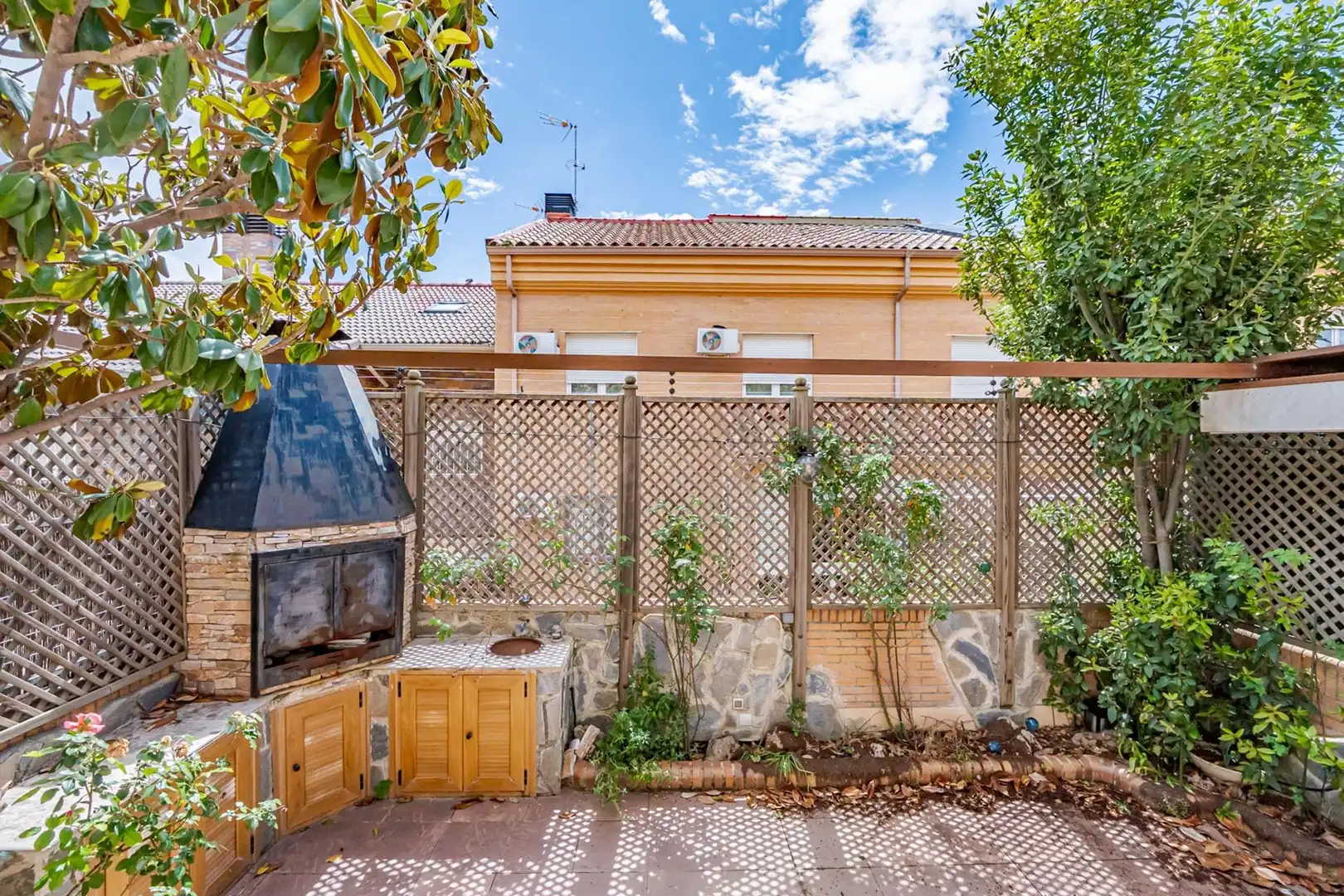 Terrace of Detached homes for sale in Valdemoro  with Air Conditioner and Heating