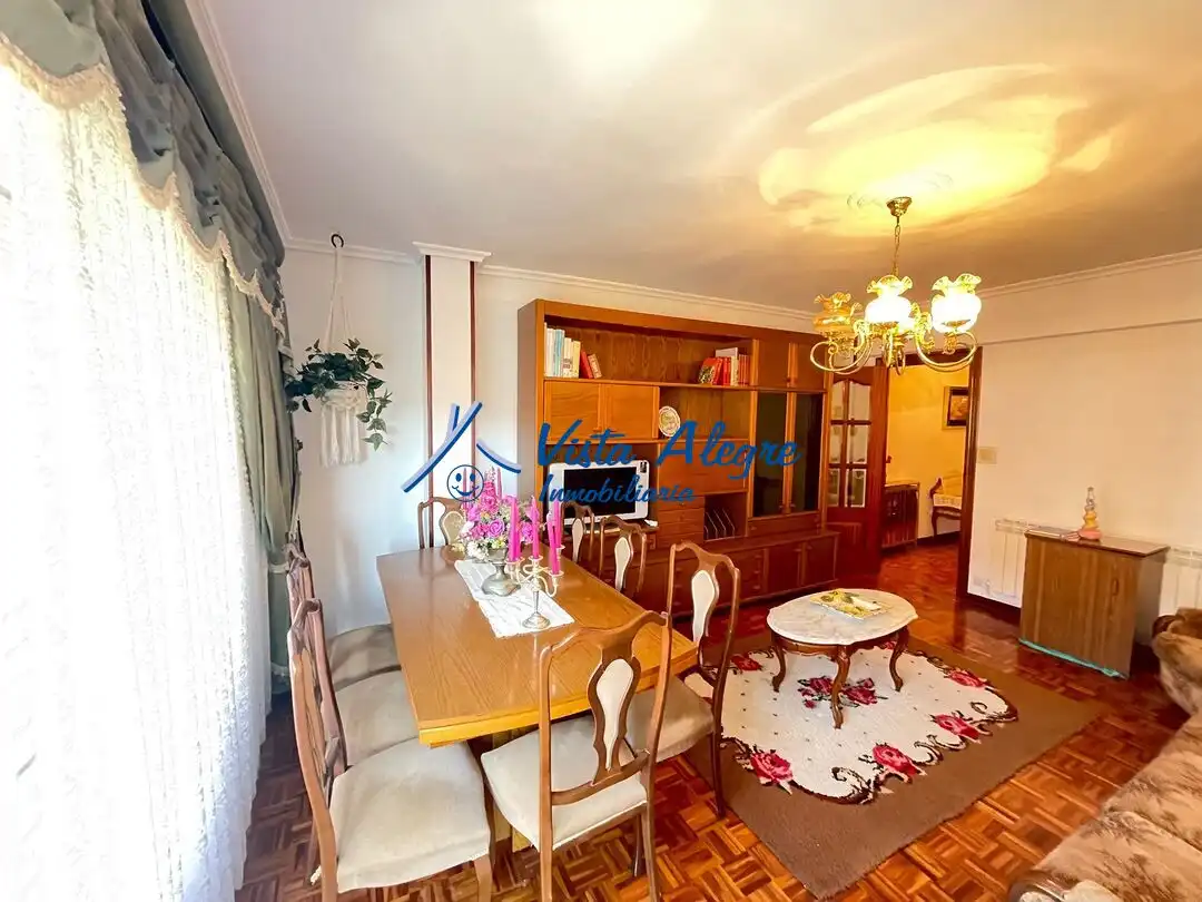 Comedor de Piso en venta en Haro con Calefacción, Terraza y Amueblado