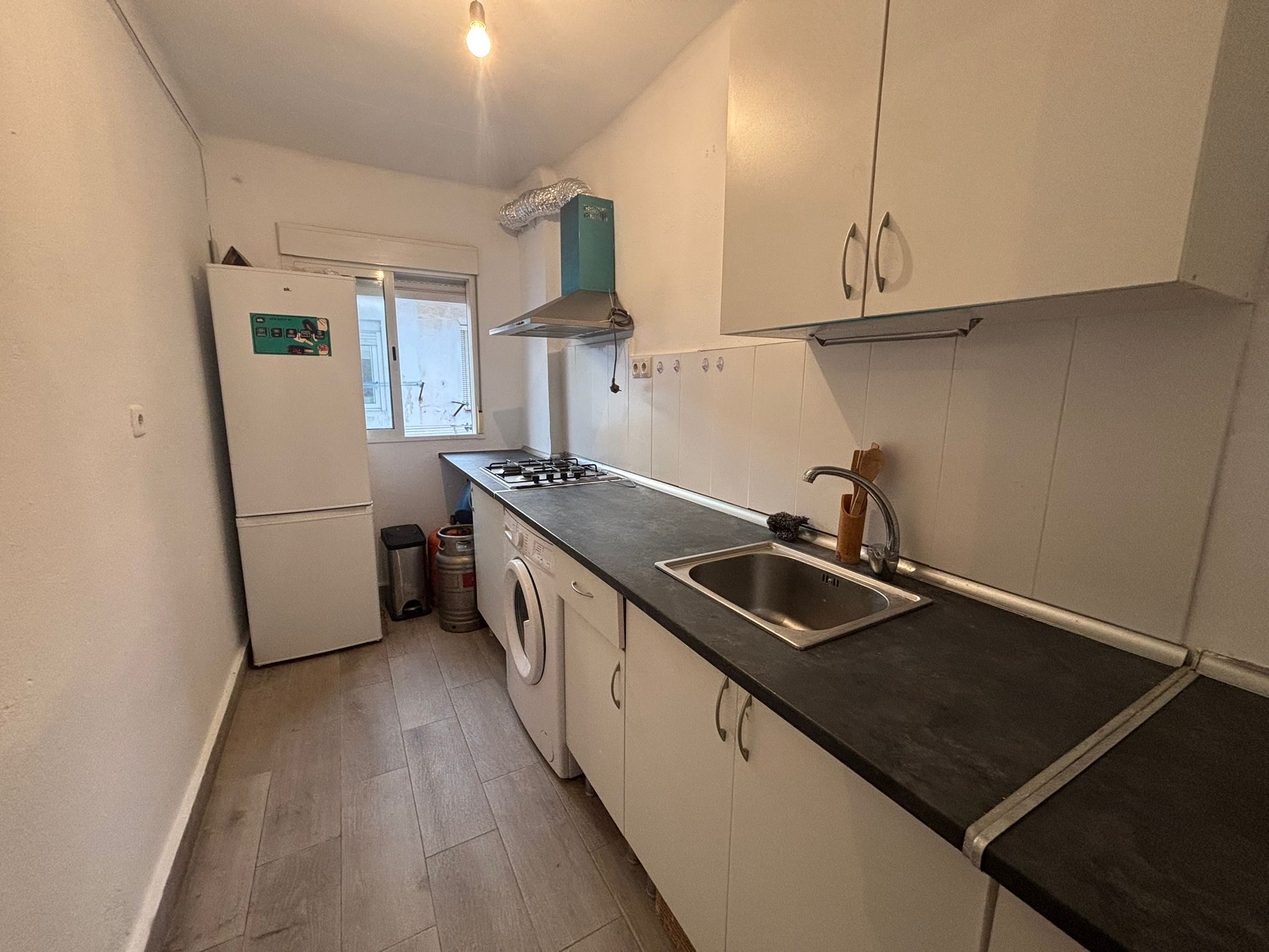 Kitchen of Flat to rent in Alcalá de Guadaira  with Terrace