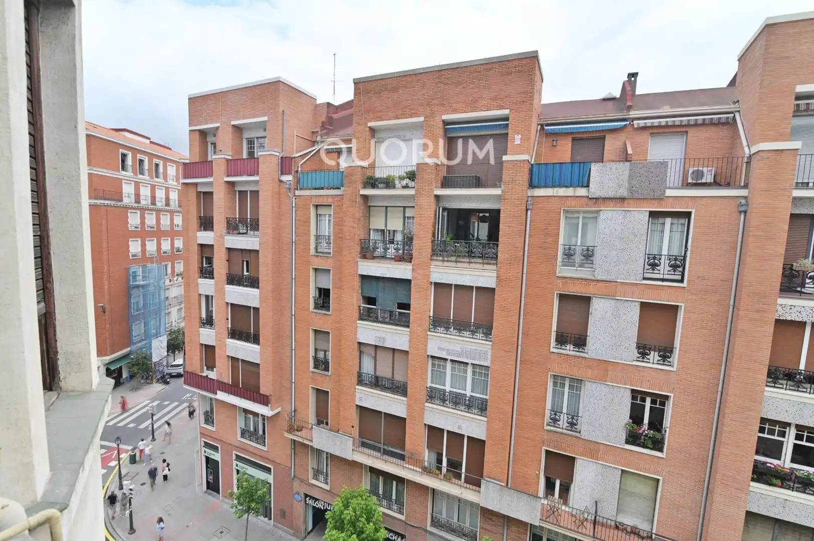 Vista exterior de Piso en venta en Bilbao  con Calefacción
