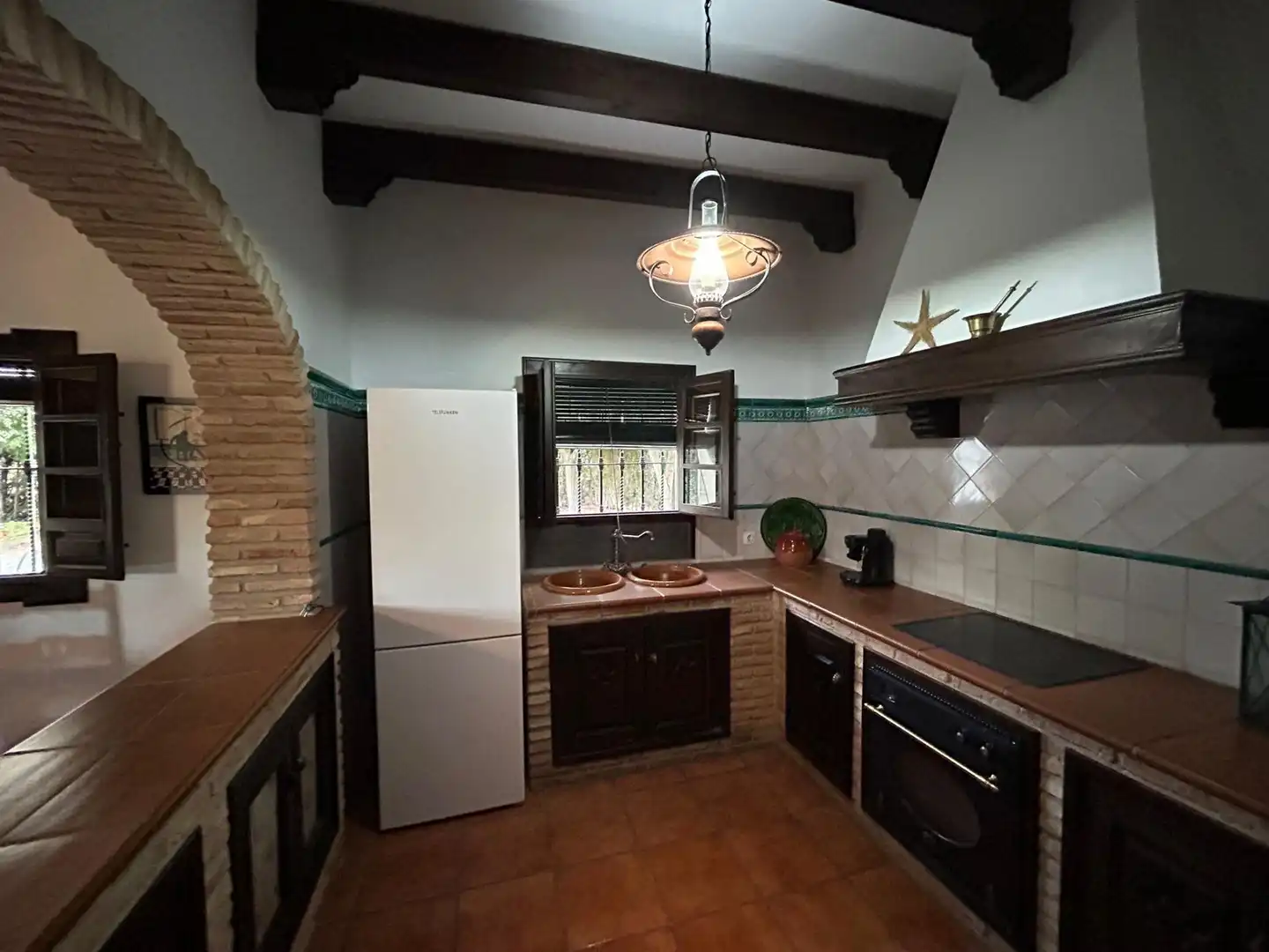 Cocina de Casa o chalet en venta en Carmona con Aire acondicionado, Terraza y Piscina