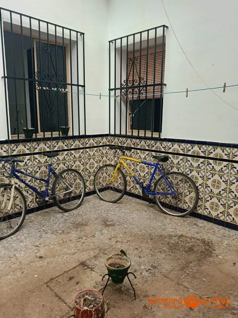 Vista exterior de Casa o chalet en venta en Carmona