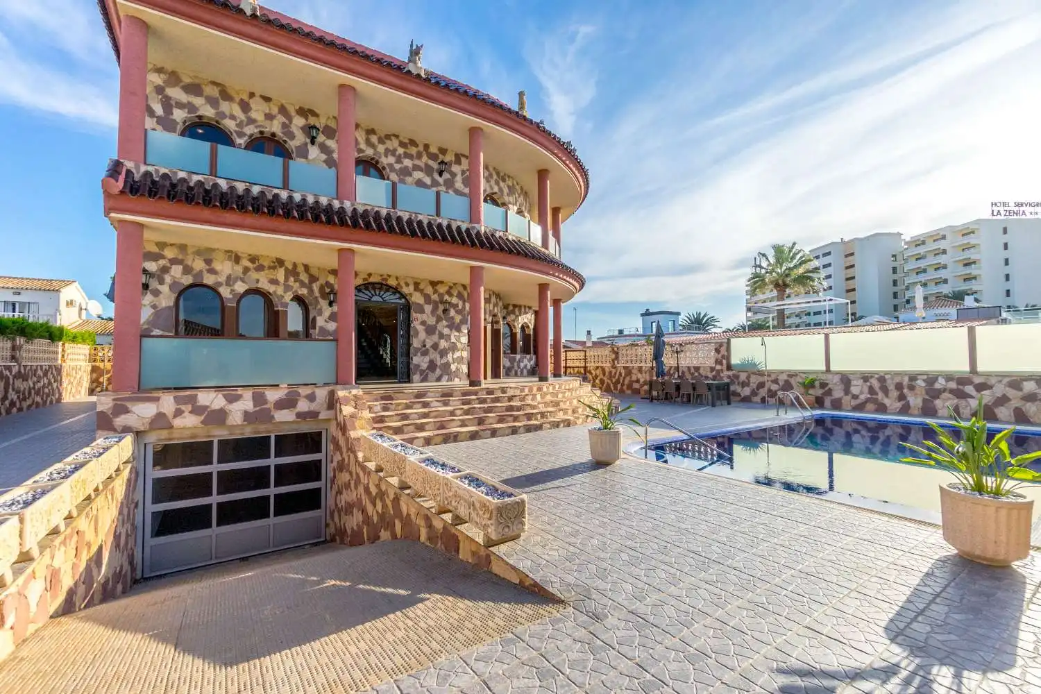Chalet con piscina en venta en Orihuela Costa, imagen 2
