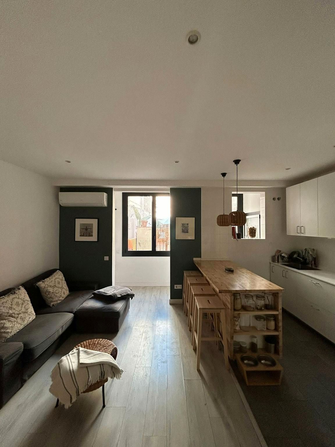 Flat to rent in N/A, Vila de Gràcia
