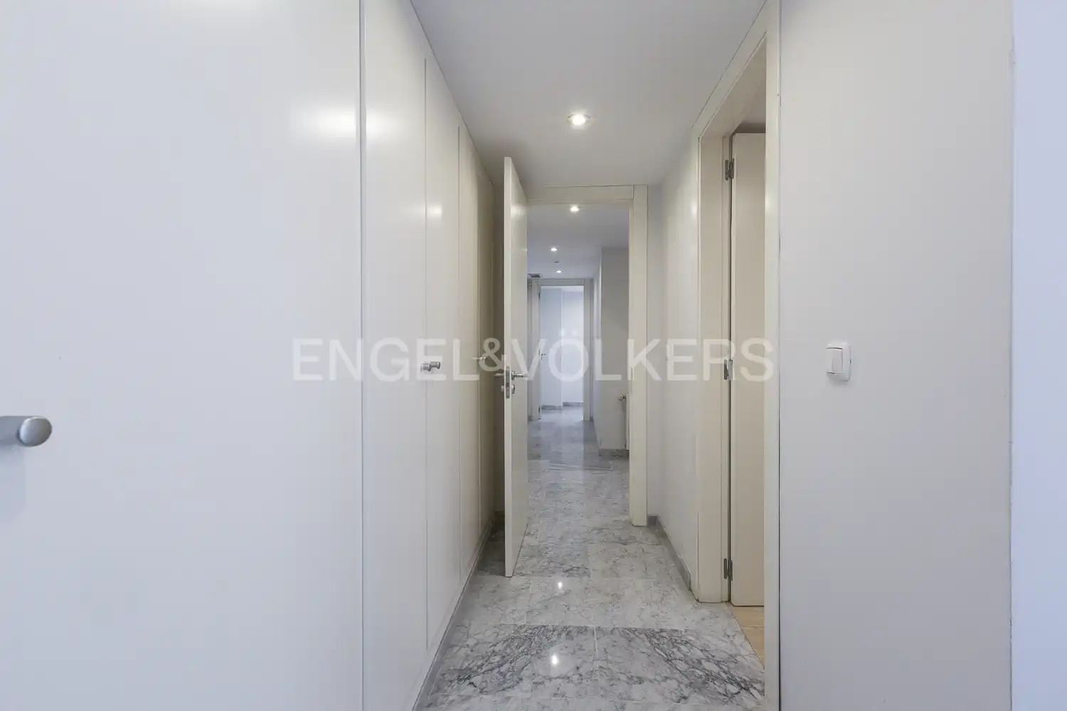 Piso en venta en Valencia con Aire acondicionado, Calefacción y Terraza