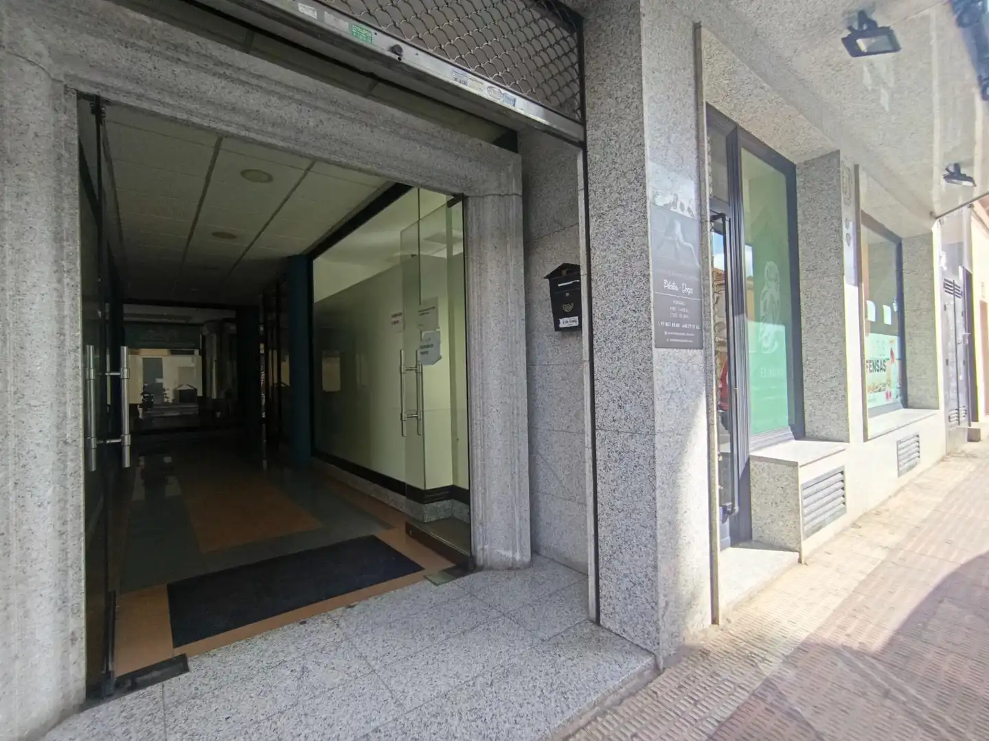 Local comercial de lloguer a Villalba Estación