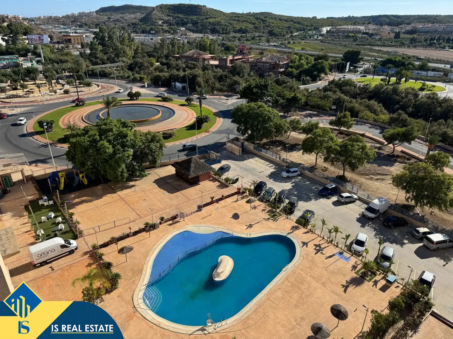 Apartamento con piscina en venta en Puerto Deportivo, imagen 9