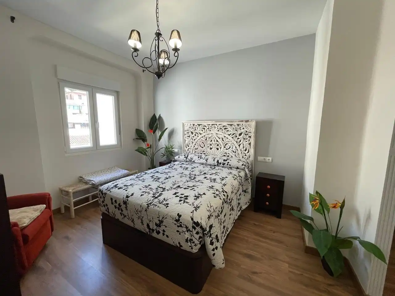 Schlafzimmer von Dachboden zum Verkauf in Granada mit Klimaanlage, Heizung und Terrasse