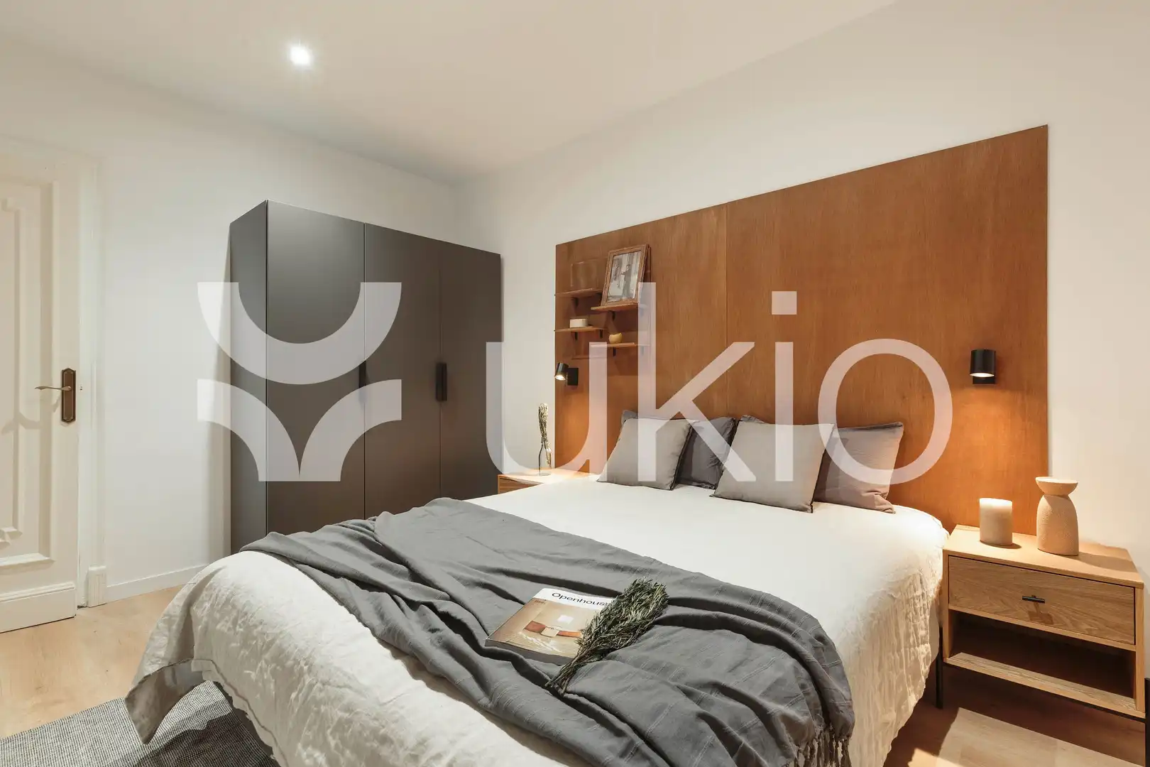 Schlafzimmer von Wohnungen zur Miete in Barcelona mit Klimaanlage, Heizung und Terrasse