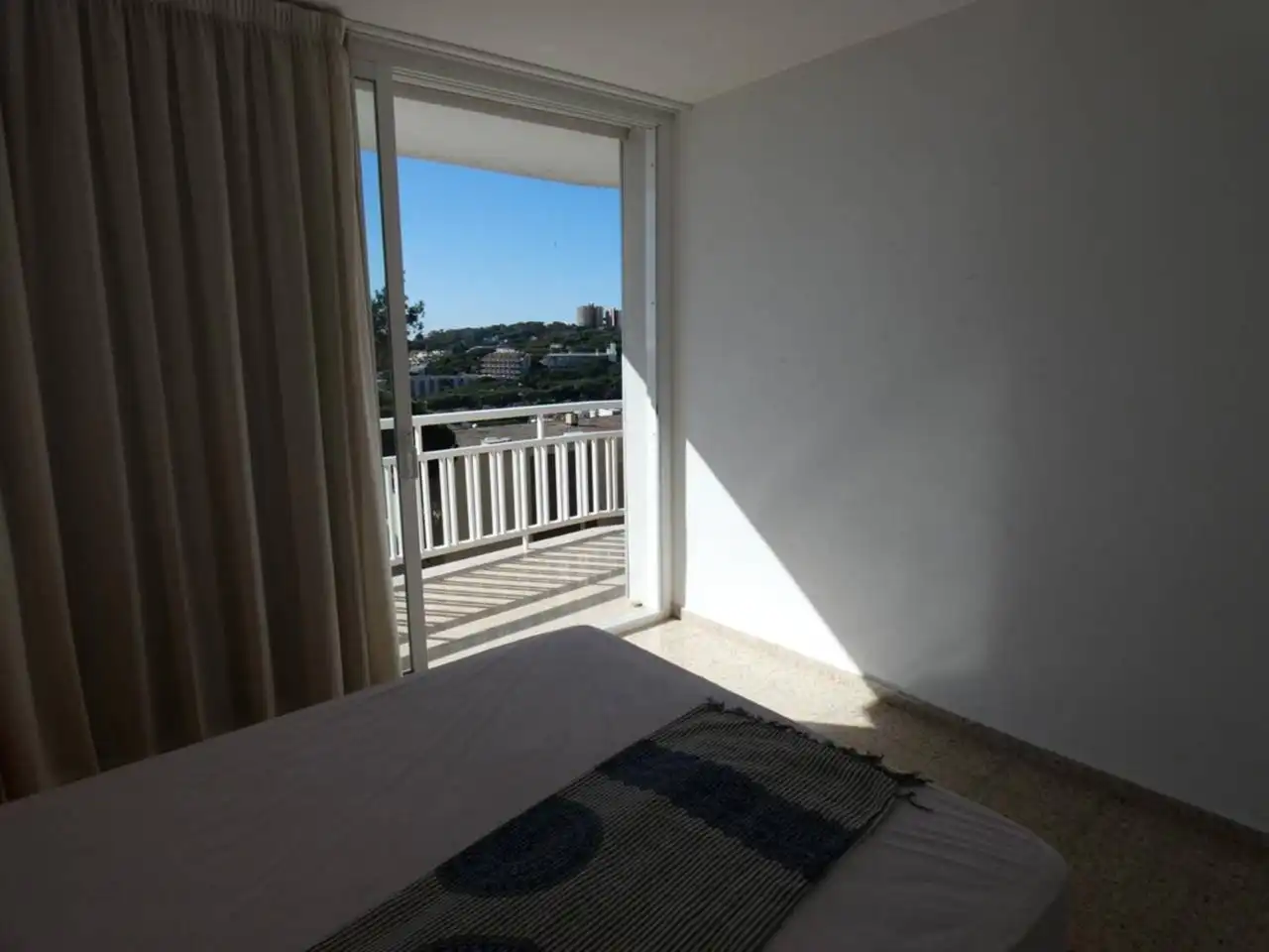 Bedroom of Flat for sale in Sant Feliu de Guíxols  with Terrace and Community pool