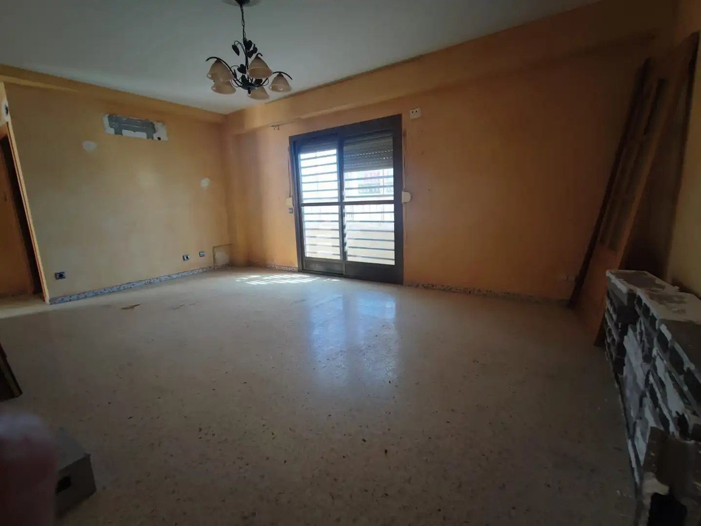 Sala d'estar de Pis en venda en Almería