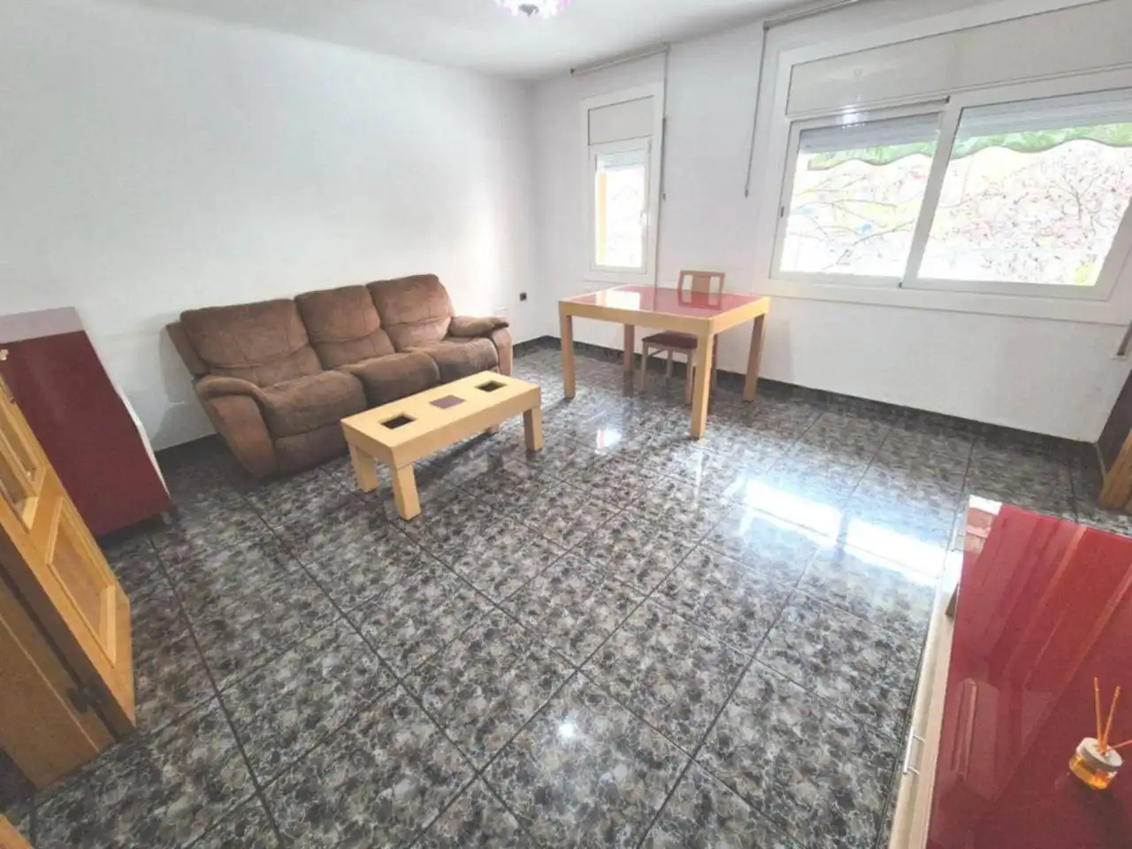 Exterior view of Flat for sale in Badalona  with Air Conditioner