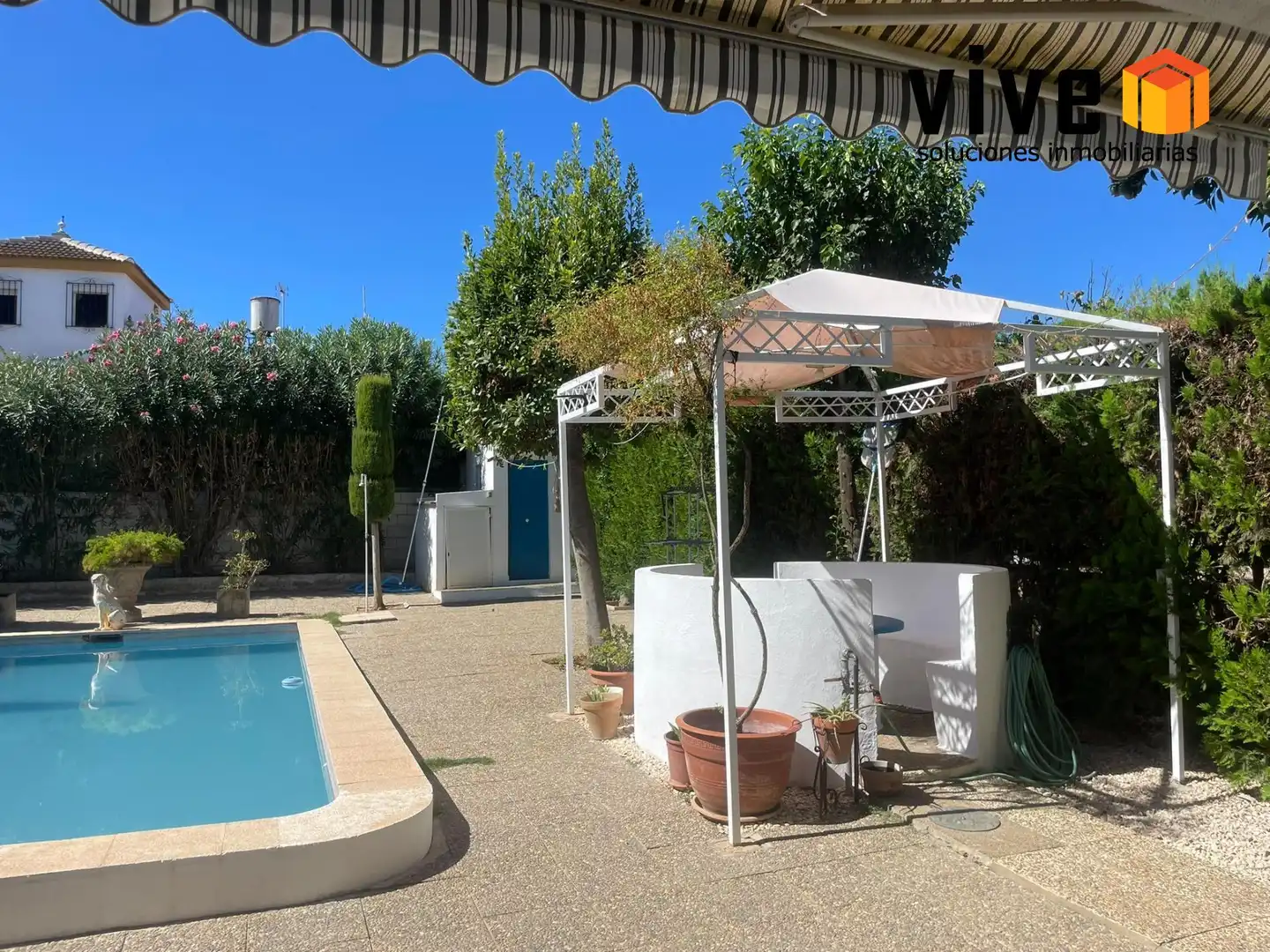 Villa con piscina in vendita a Bollullos de la Mitación, imagen 10