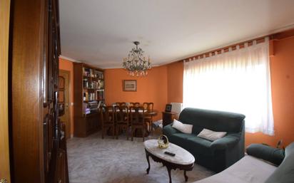 Living room of Flat for sale in León Capital   with Heating, Parquet flooring and Storage room