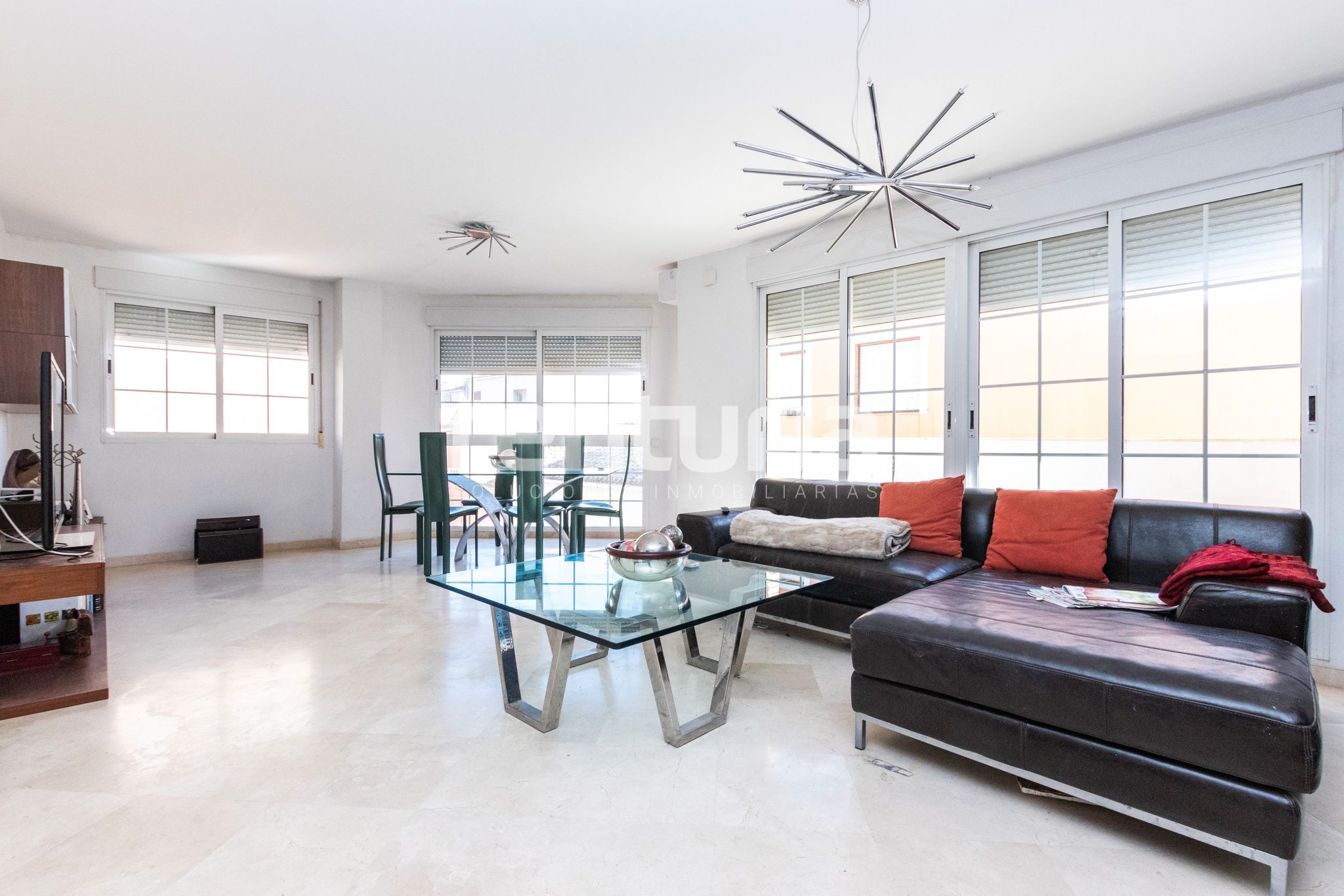 Living room of Duplex for sale in La Font de la Figuera  with Air Conditioner, Terrace and Oven