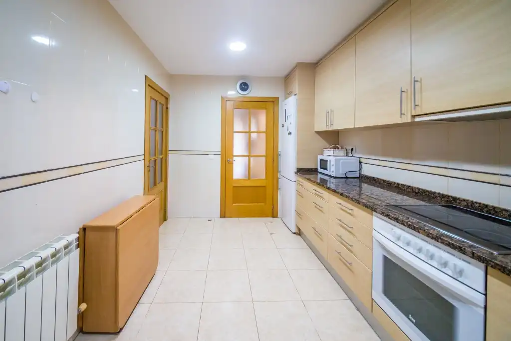 Cocina de Casa o chalet en venta en Castell d'Aro, Platja d'Aro i s'Agaró con Calefacción, Jardín privado y Piscina