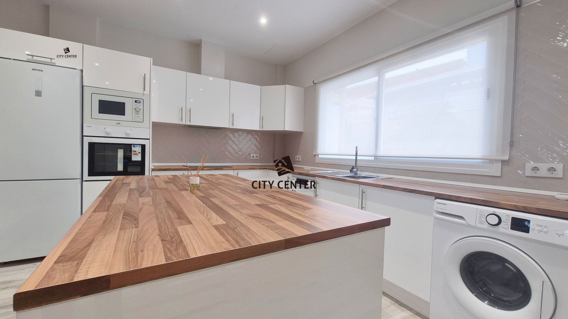 Cocina de Piso en venta en Arona con Aire acondicionado, Terraza y Amueblado