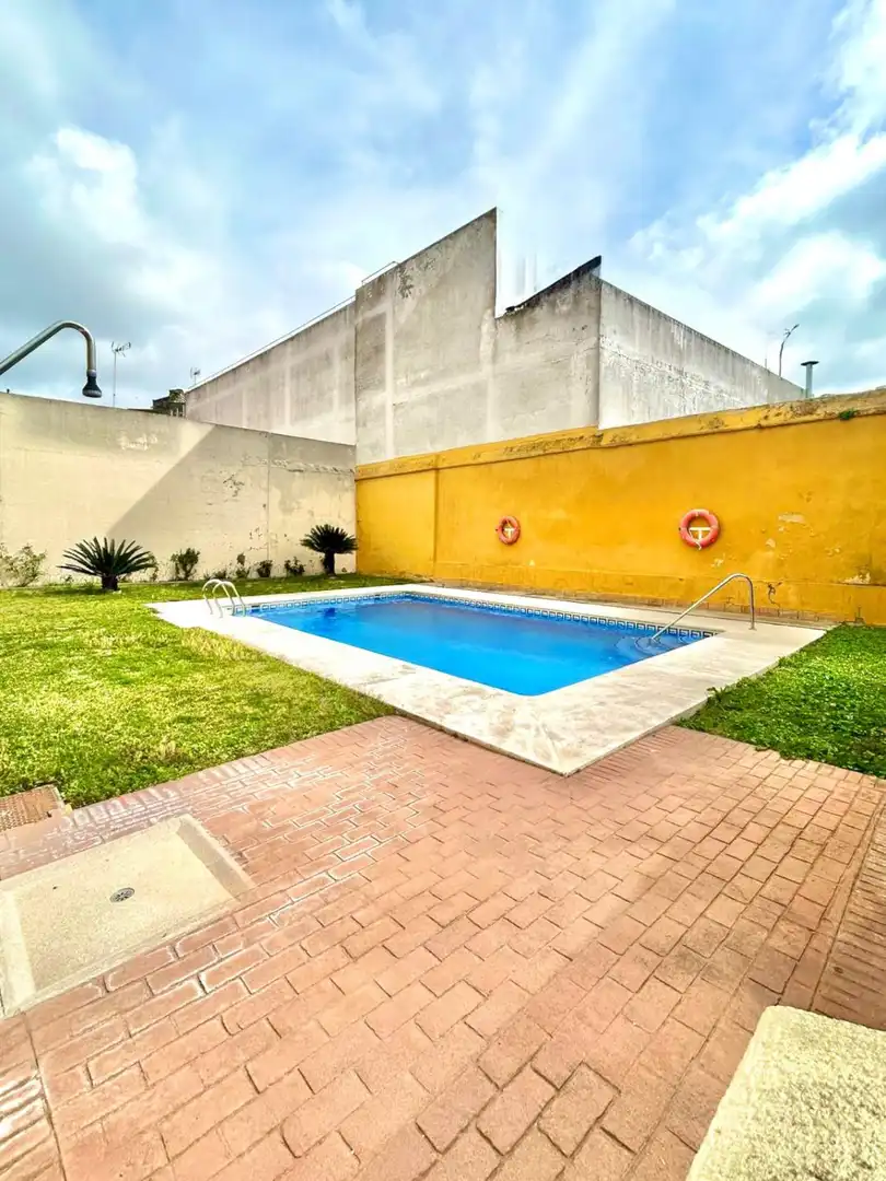Swimming pool of Flat for sale in Jerez de la Frontera  with Air Conditioner and Heating