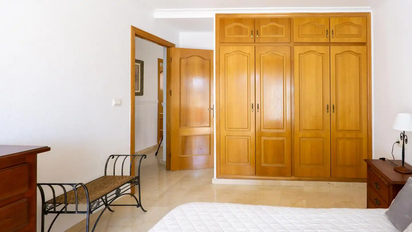 Dormitori de Casa o xalet en venda en Elche / Elx amb Aire condicionat, Jardí privat i Terrassa
