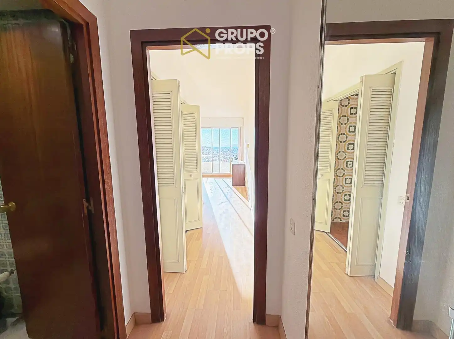 Apartamento en venta en Madrid con Calefacción y Balcón