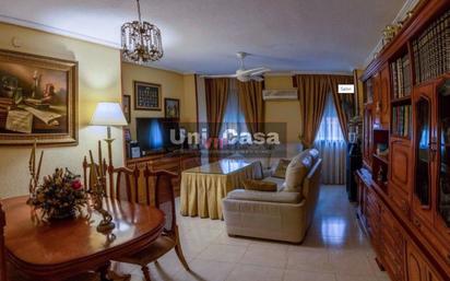 Living room of Flat for sale in  Córdoba Capital  with Air Conditioner and Storage room