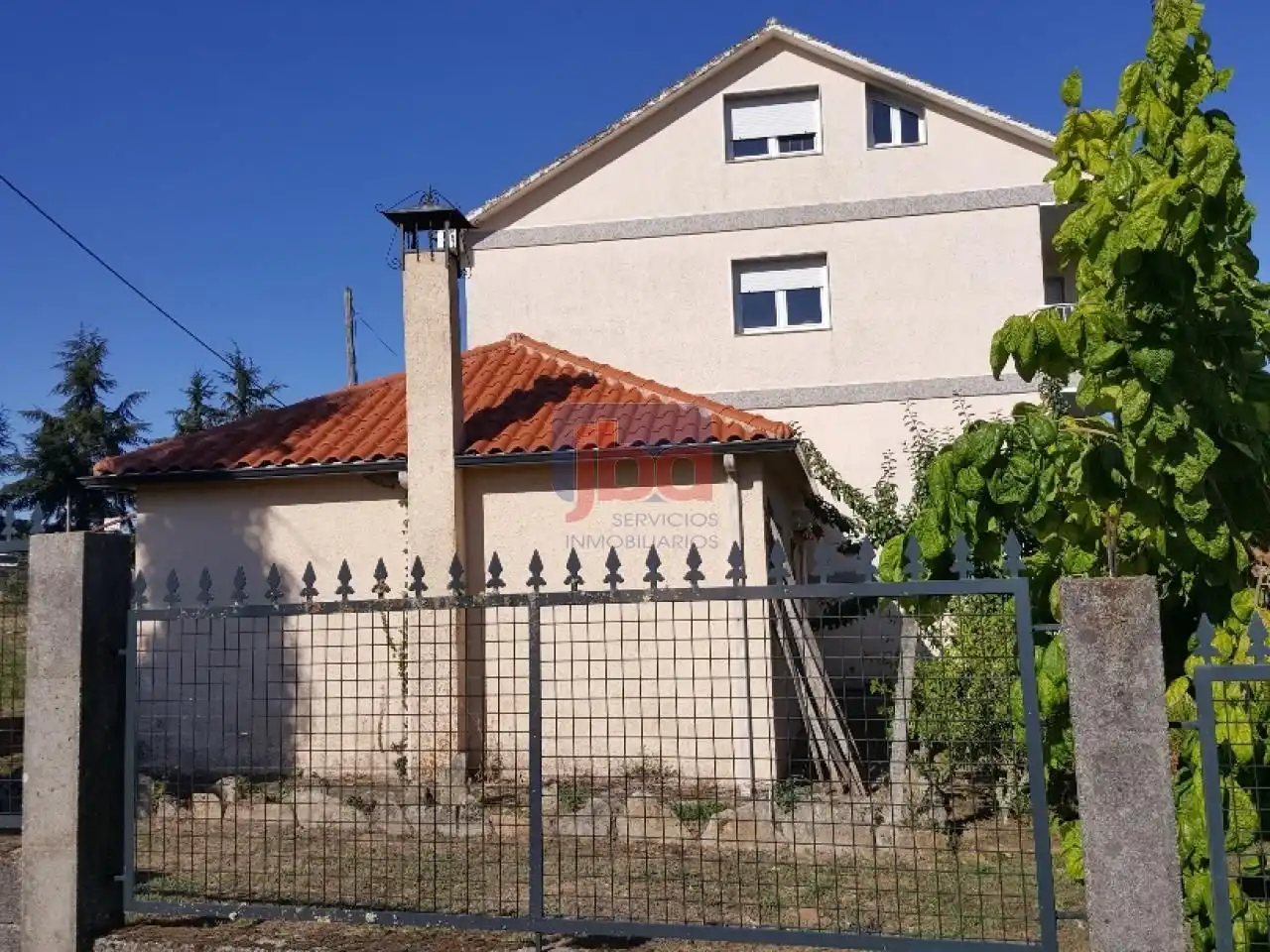 Xalet amb jardí en venda a Toén, imagen 3