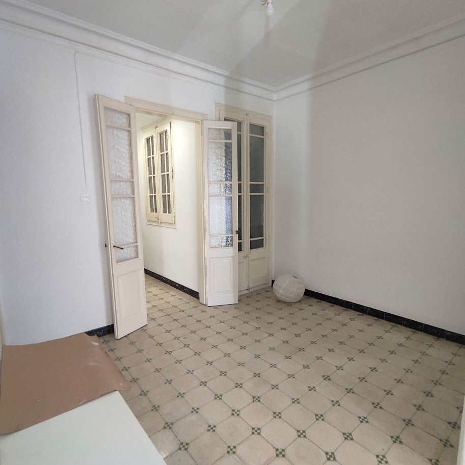 Pis de lloguer en  Barcelona Capital amb Balcó