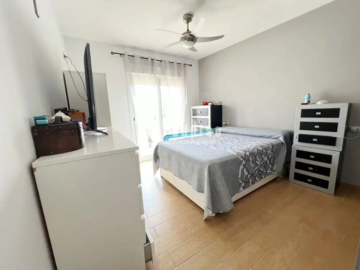 Schlafzimmer von Haus oder Chalet zum Verkauf in Málaga mit Klimaanlage und Terrasse