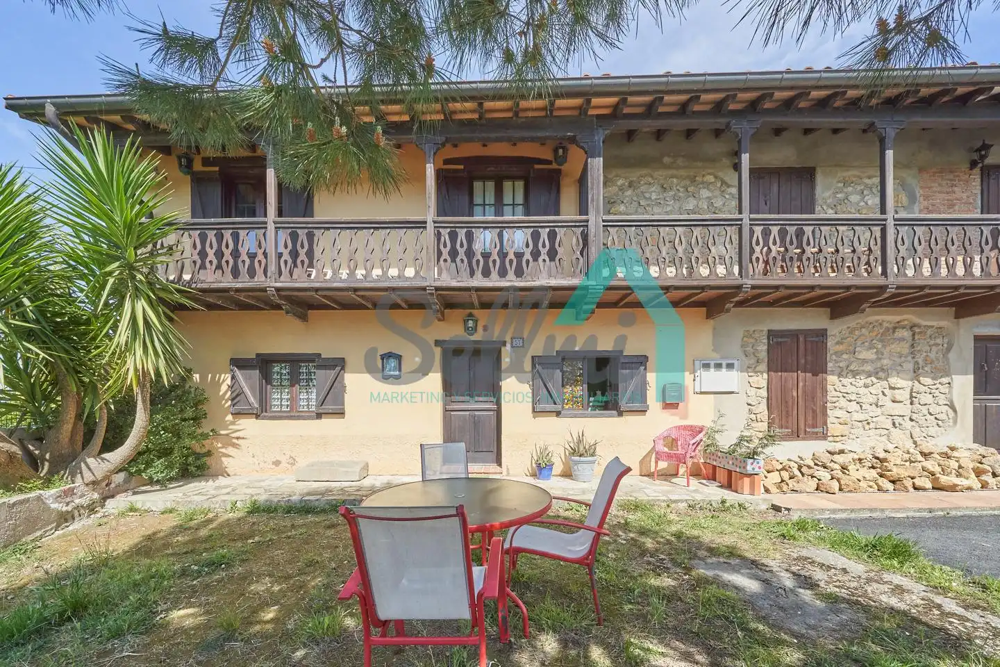 Vista exterior de Casa o chalet en venta en Siero con Calefacción, Jardín privado y Parquet