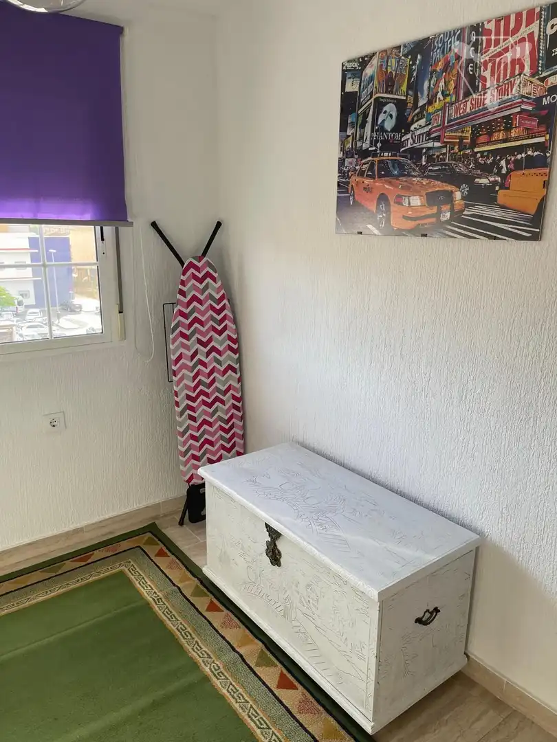 Dormitori de Pis en venda en Huelva amb Aire condicionat, Terrassa i Moblat