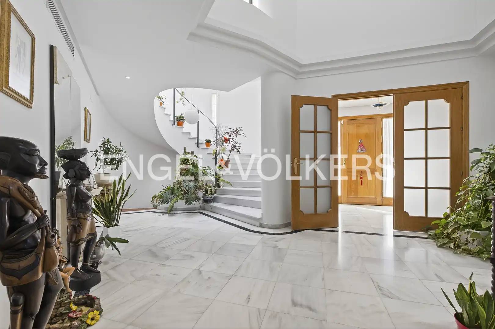 Houses for sale in Dos Hermanas  with Air Conditioner, Heating and Private garden