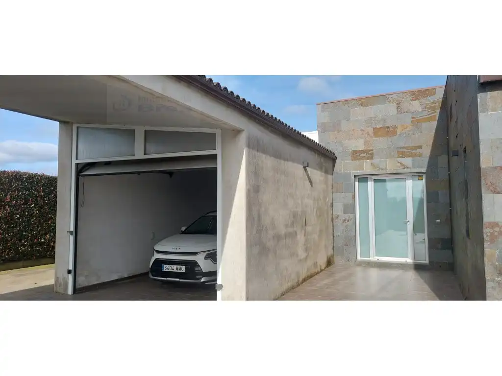 Parking of Houses for sale in Lalín
