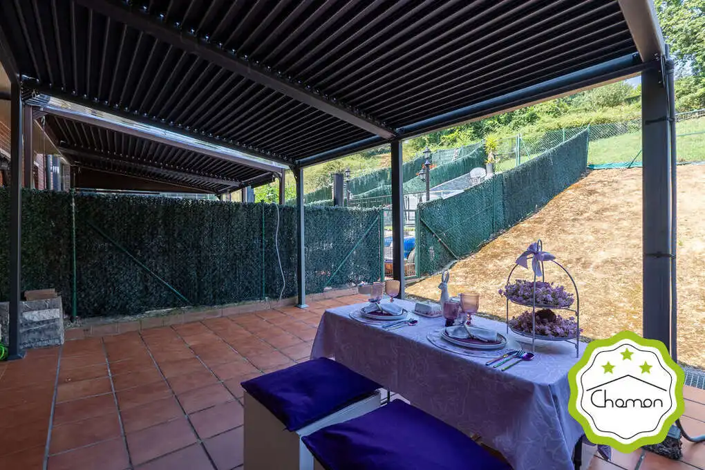 Terrasse von Einfamilien-Reihenhaus zum Verkauf in Barakaldo  mit Heizung, Privatgarten und Terrasse