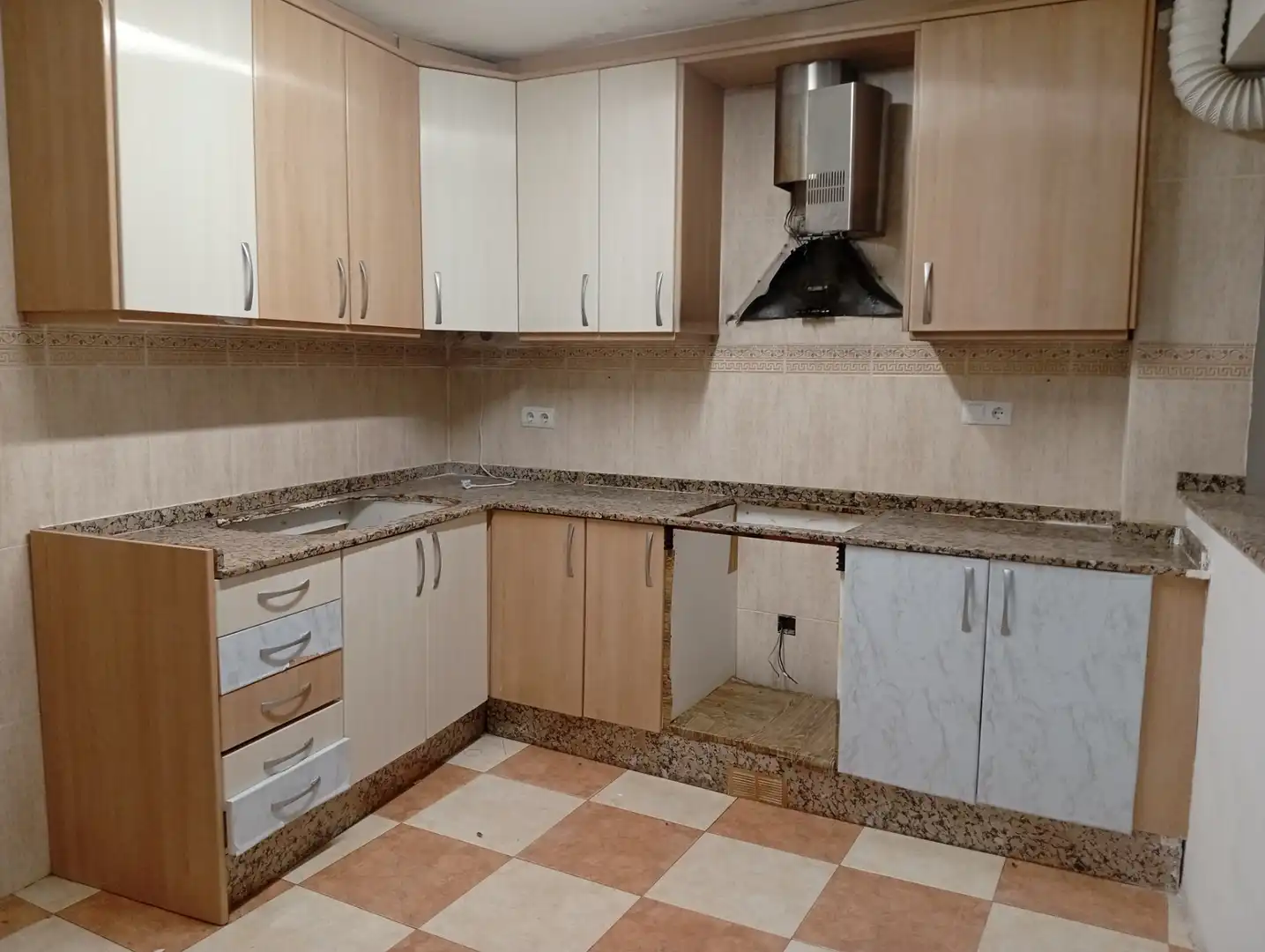 Cocina de Casa adosada en venta en Vila-seca con Terraza y Alarma