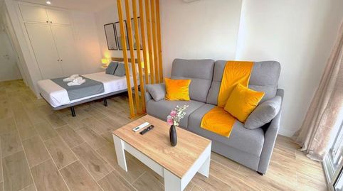 Foto 3 von Wohnung zum Verkauf in Calle Cascada, 38, Montemar, Torremolinos