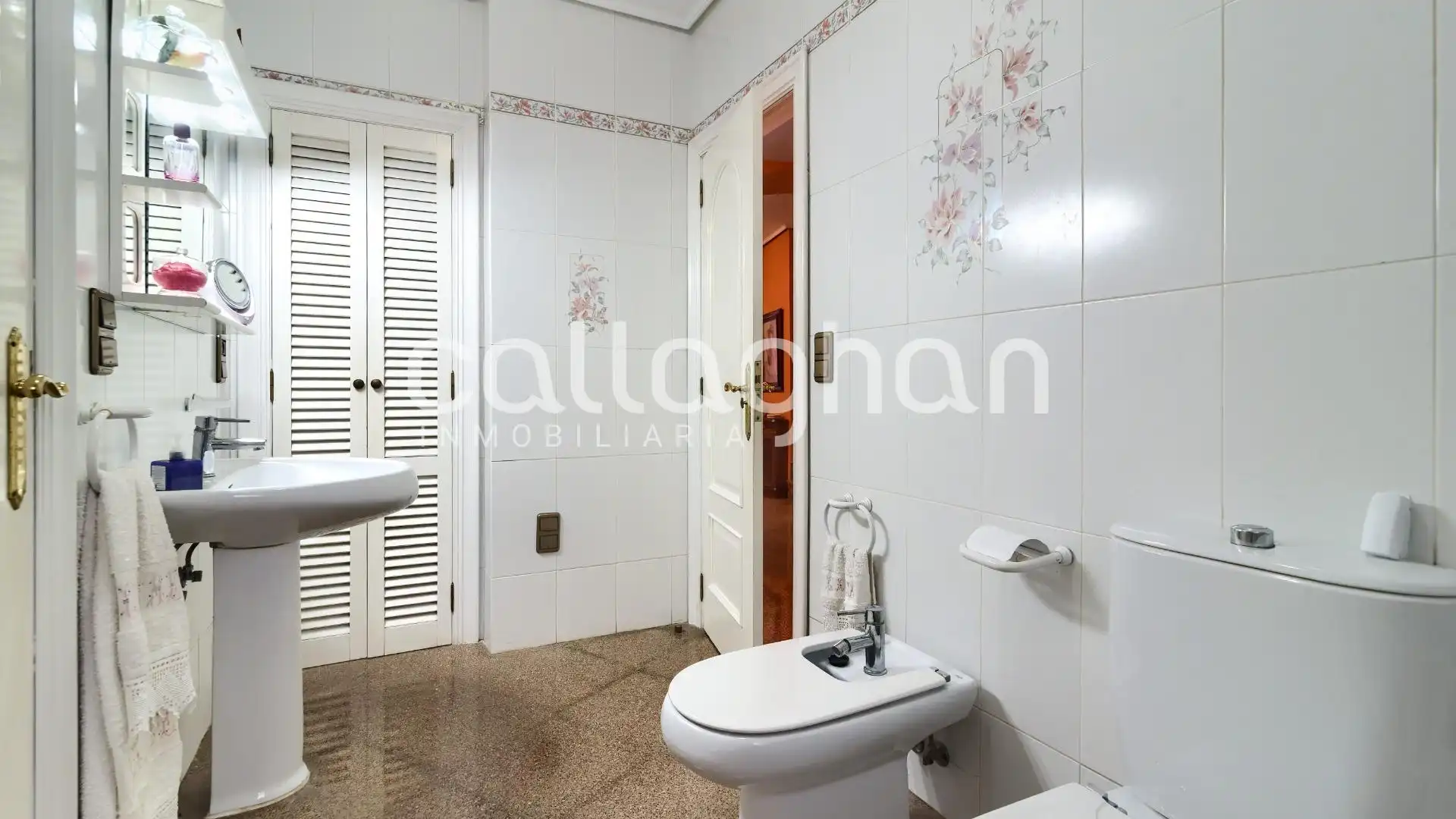Bathroom of Detached homes for sale in Chilches / Xilxes  with Air Conditioner, Heating and Terrace