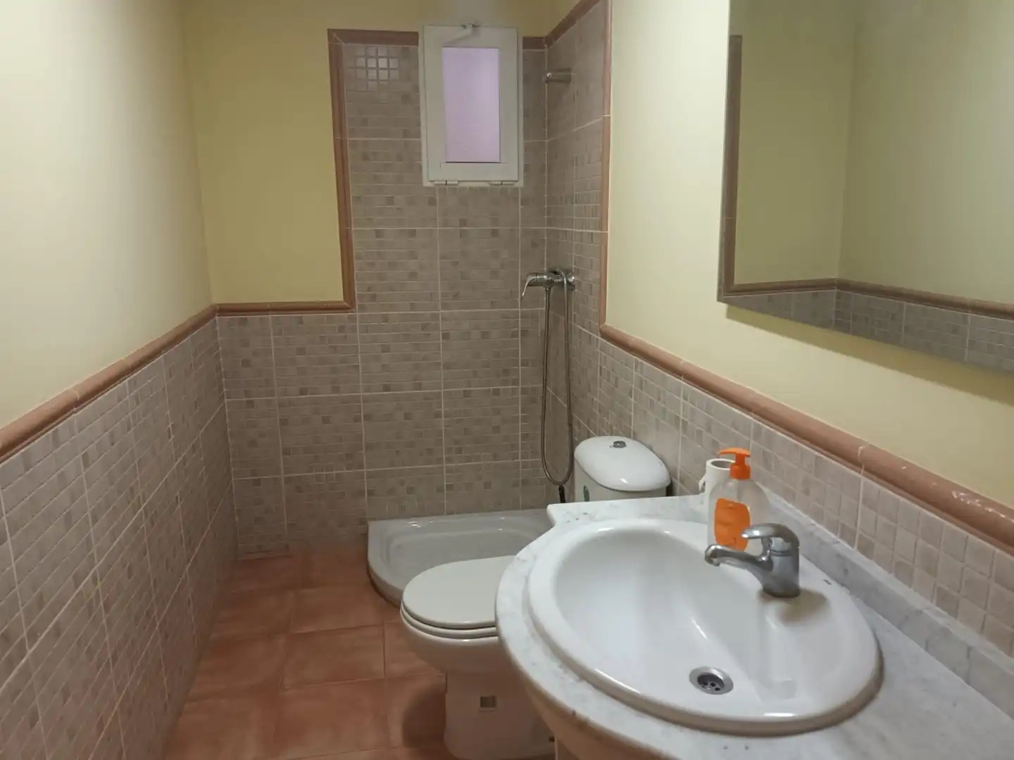 Bathroom of Ground floor for sale in Ontinyent  with Air Conditioner